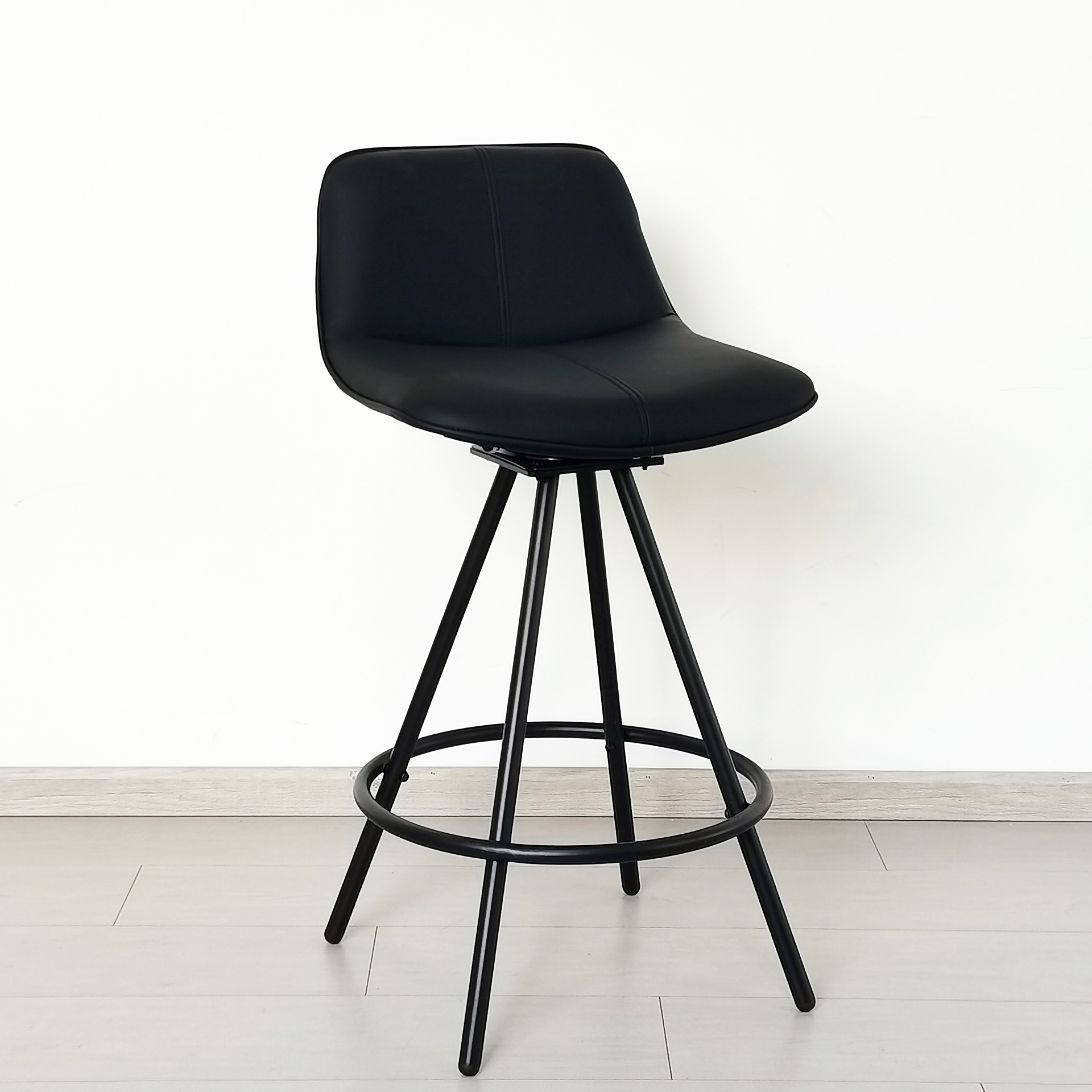 Modern Leather Minimalist Home Bar Stool High Swivel Stool for Hotel Dining Living Room Use
