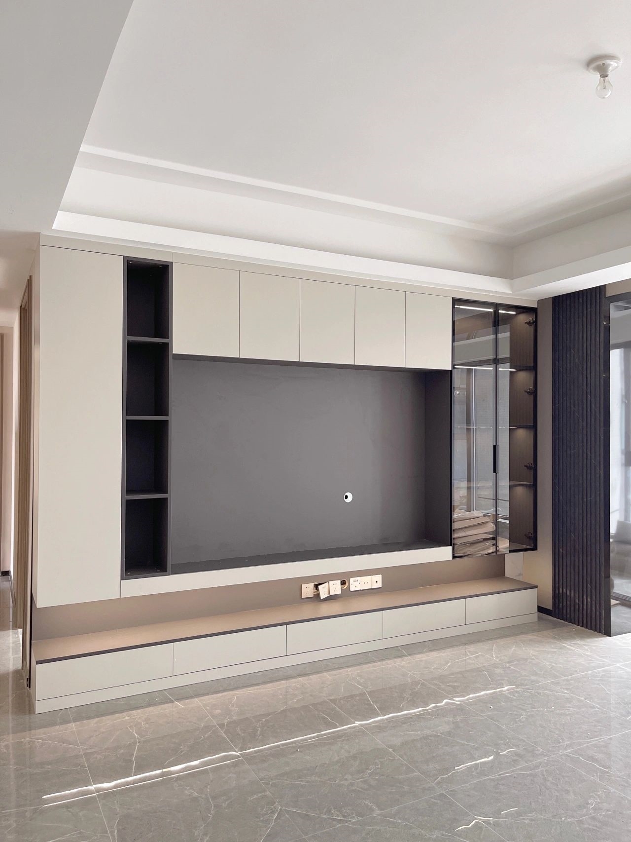 Various Styles of Modern Eco-Friendly Custom Wood TV Stands for Living Room Home Furniture