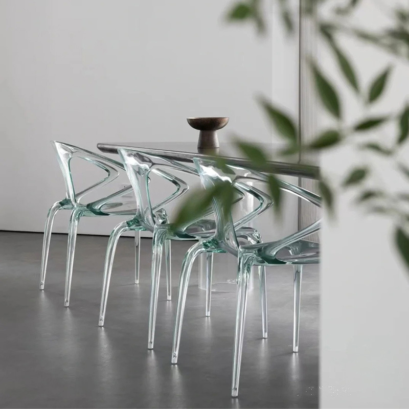 Simple Italian Minimalism Modern Armchair