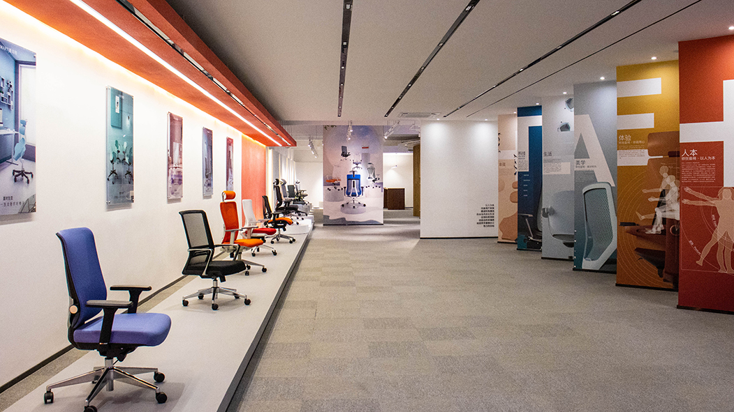 VR Showroom Preview