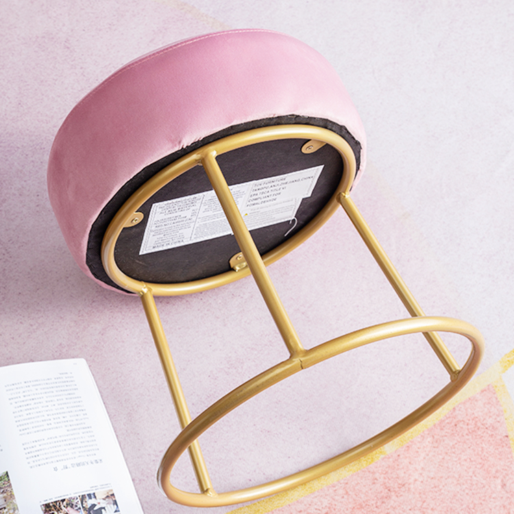 Classic Vintage Style Pink Princess Small Cute Pretty Midcentury Modern Hotel Accent Chairs
