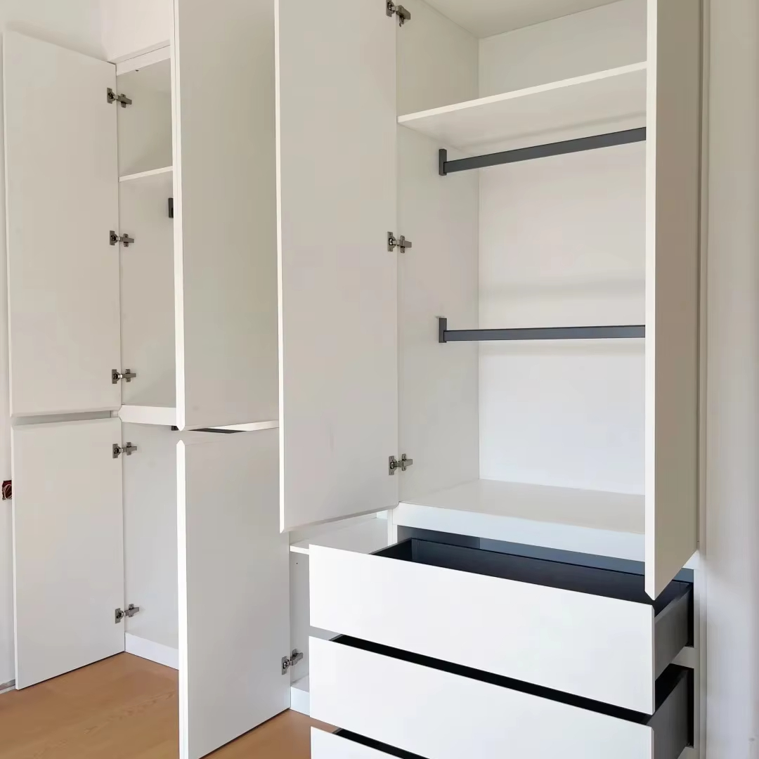 Modern Wardrobe Bedroom Furniture Wardrobe Custom Armoire Luxury Wood Storage Armoire for Clothes