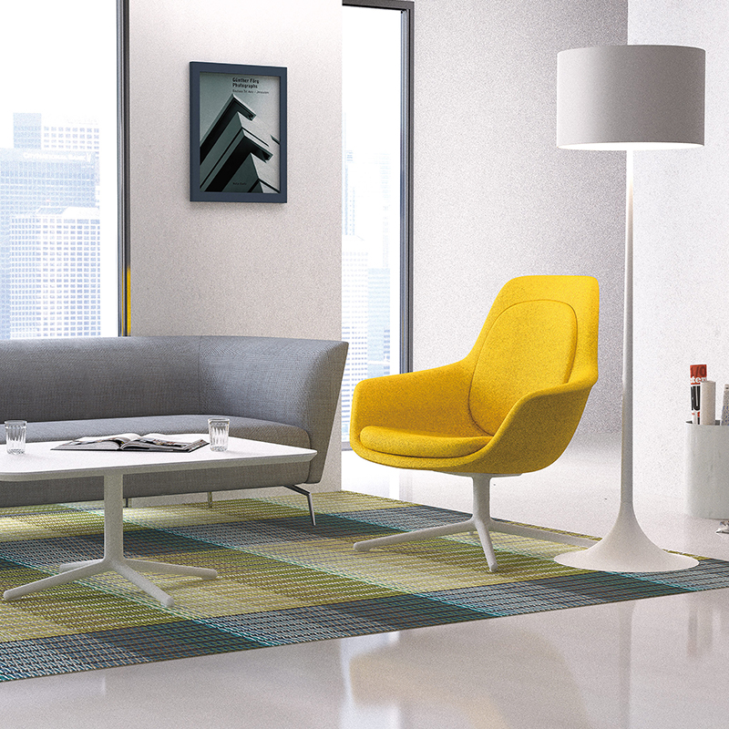 Modern Luxury High Quality Comfortable Oversized High Back Swivel Leather Accent Chair for Office Furniture Restaurant and Club
