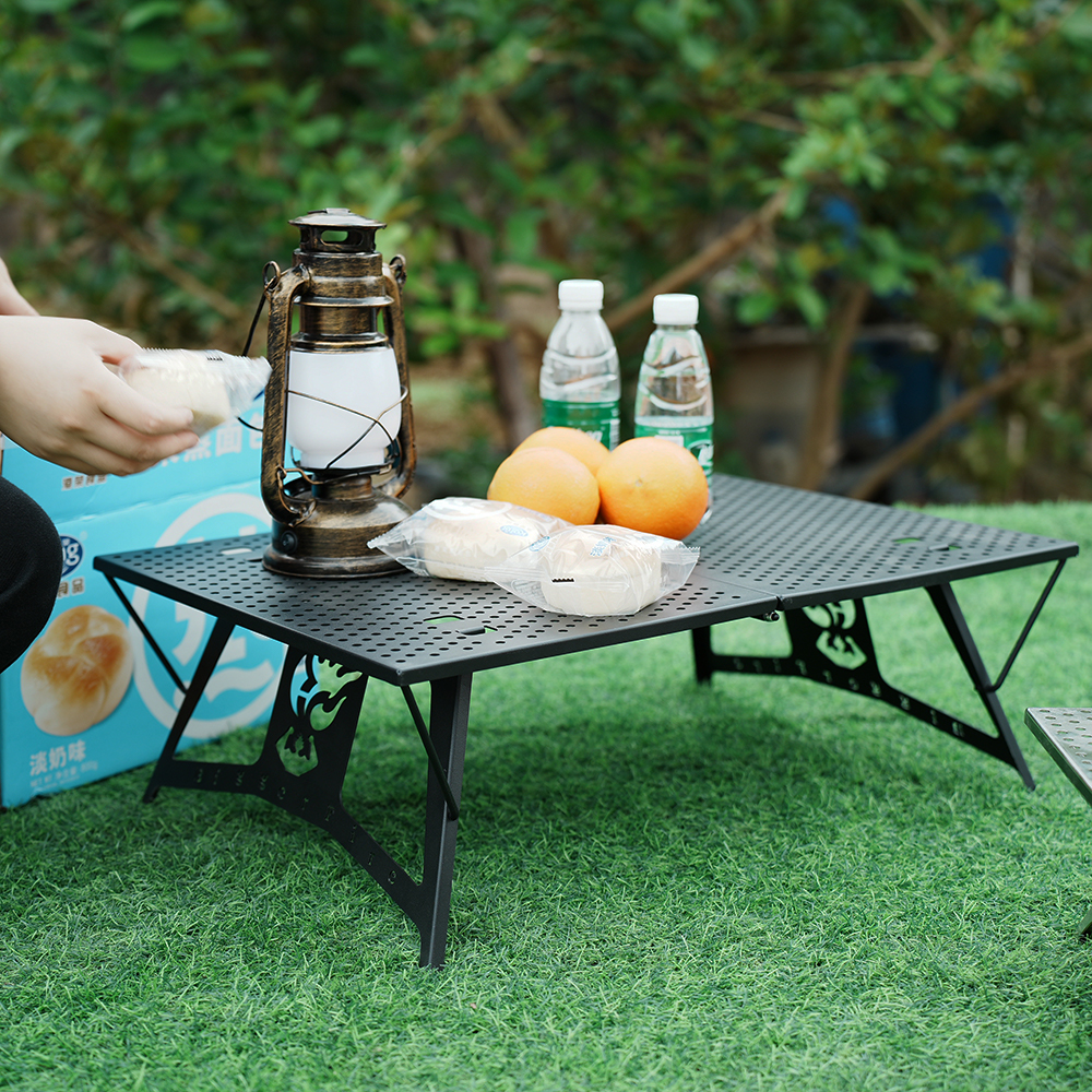 Camping Table Folding Portable Small Camp Side Table Outdoor Hiking Picnics BBQ Lightweight Folding Table