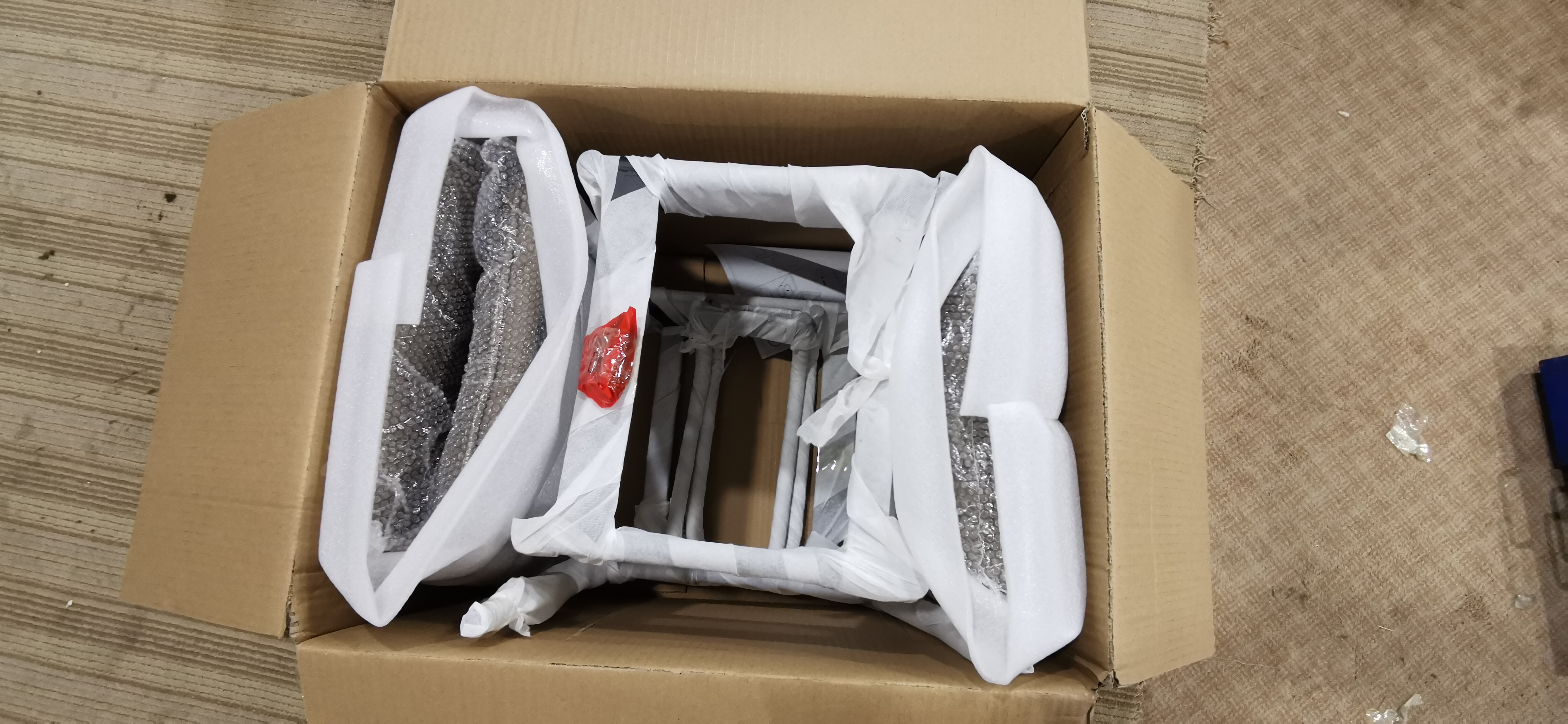 Packing method for Dining Chair