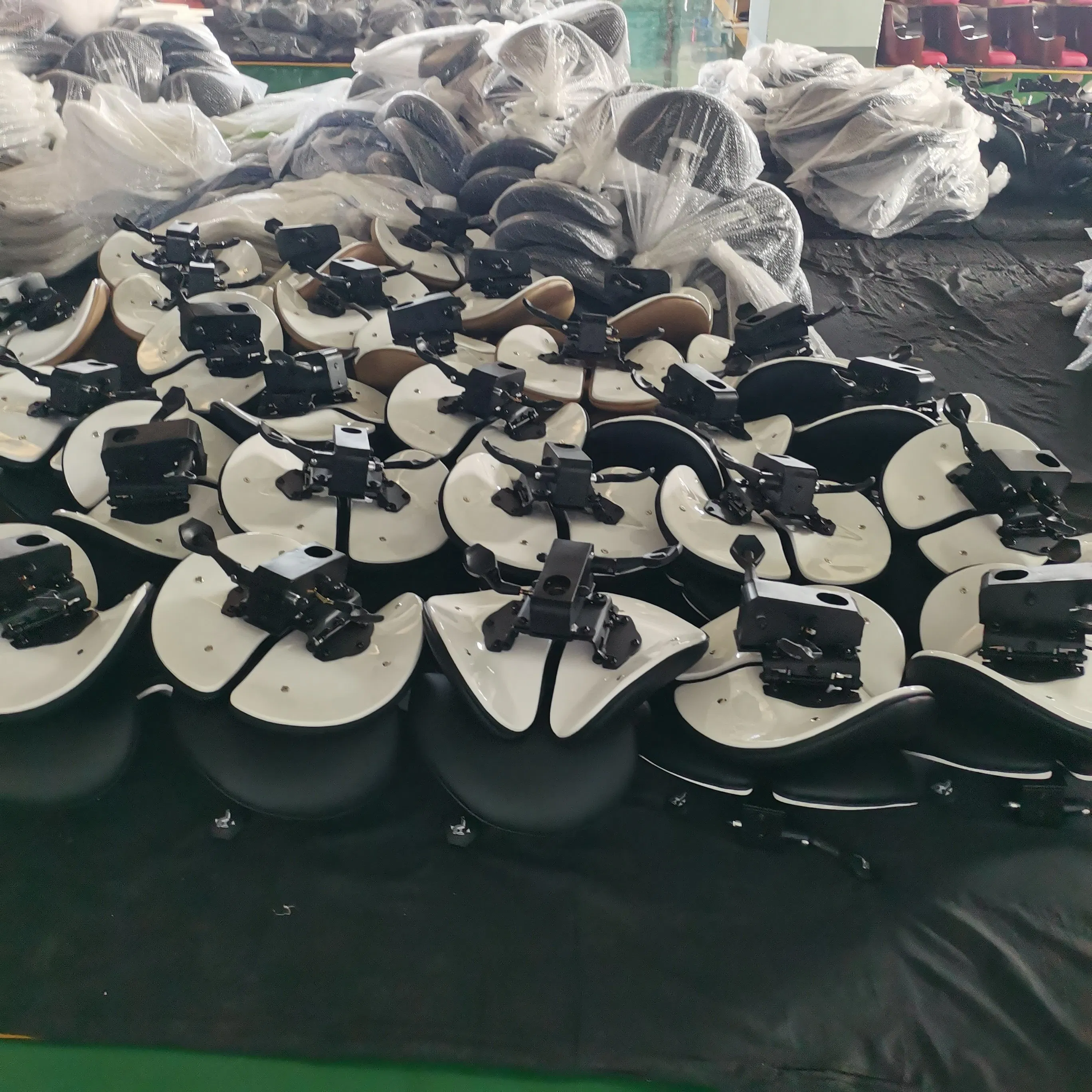 Adjustable Rolling Master Medical Dental Hair Beauty Barber Salon Ergonomic Saddle Chair Stool