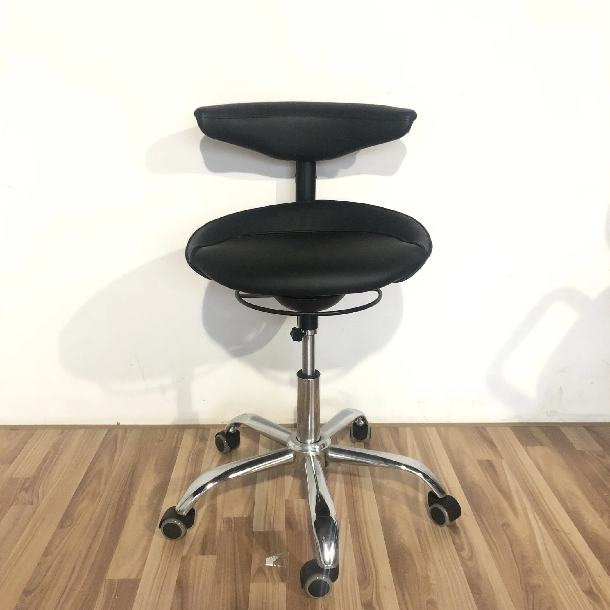 Hospital Rotatable Armrest Medical Doctor Assistant Dental Stool