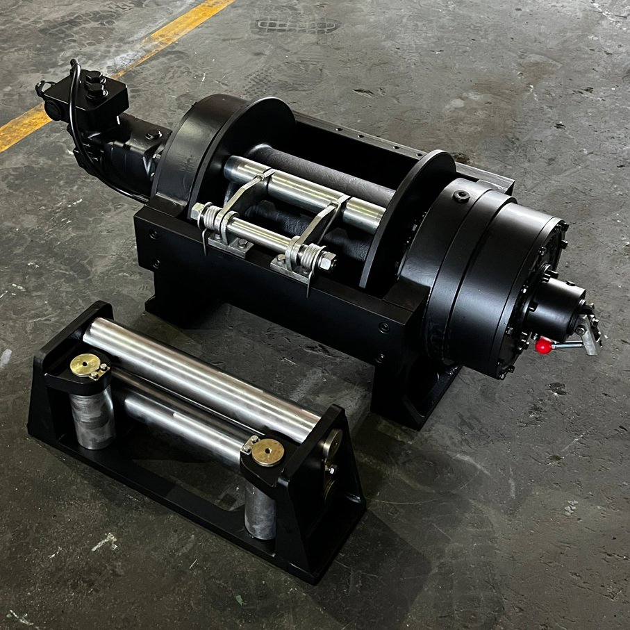 20 Ton Winch with Roller Fairlead Pneumatic Clutch Hydraulic Winch