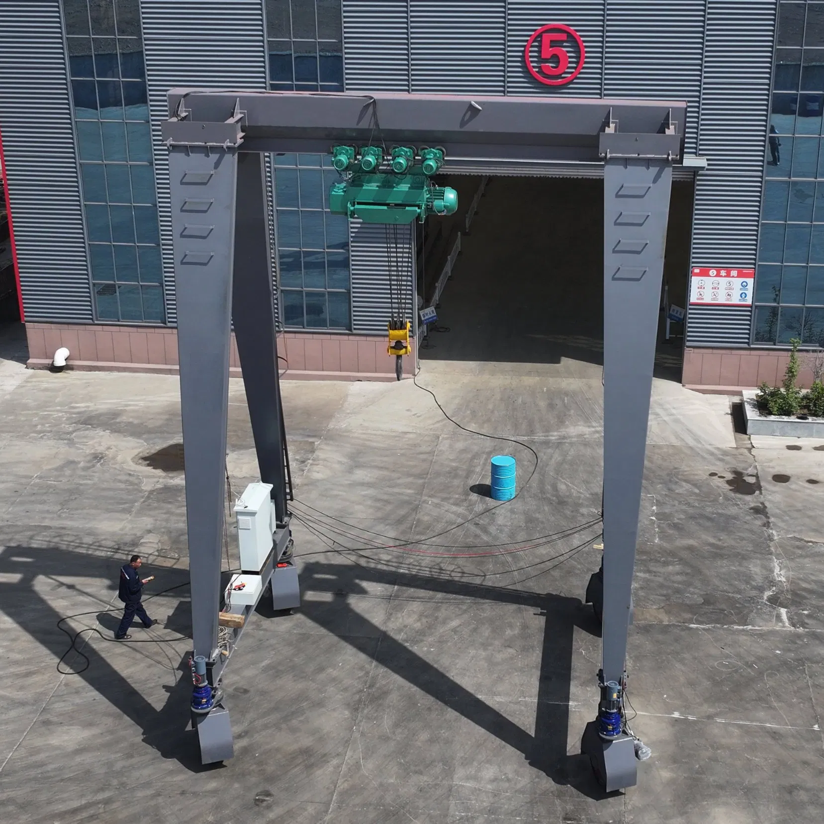 32t Rubber Tyred Gantry Crane with Safety Devices for Material Lifting