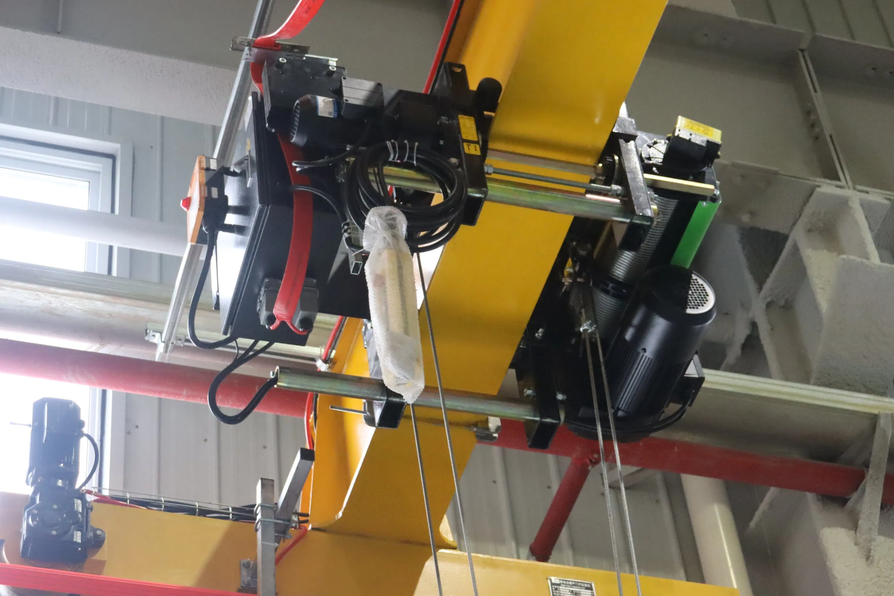 China Factory Shanghai Supplier Low Noise Euro-Style 10 T Single Girder Electric Overhead Traveling Beam Bridge Crane Good Price