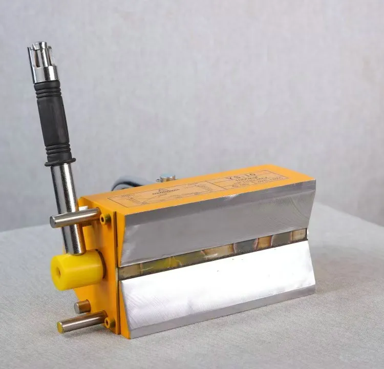 Magnetic Lifter Detail 8