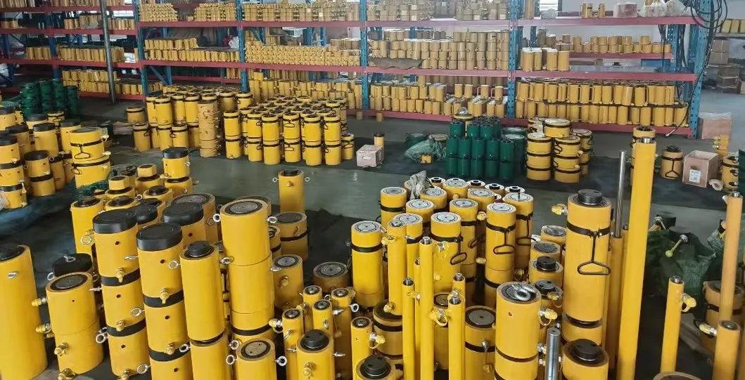 Hydraulic Jack Display 3