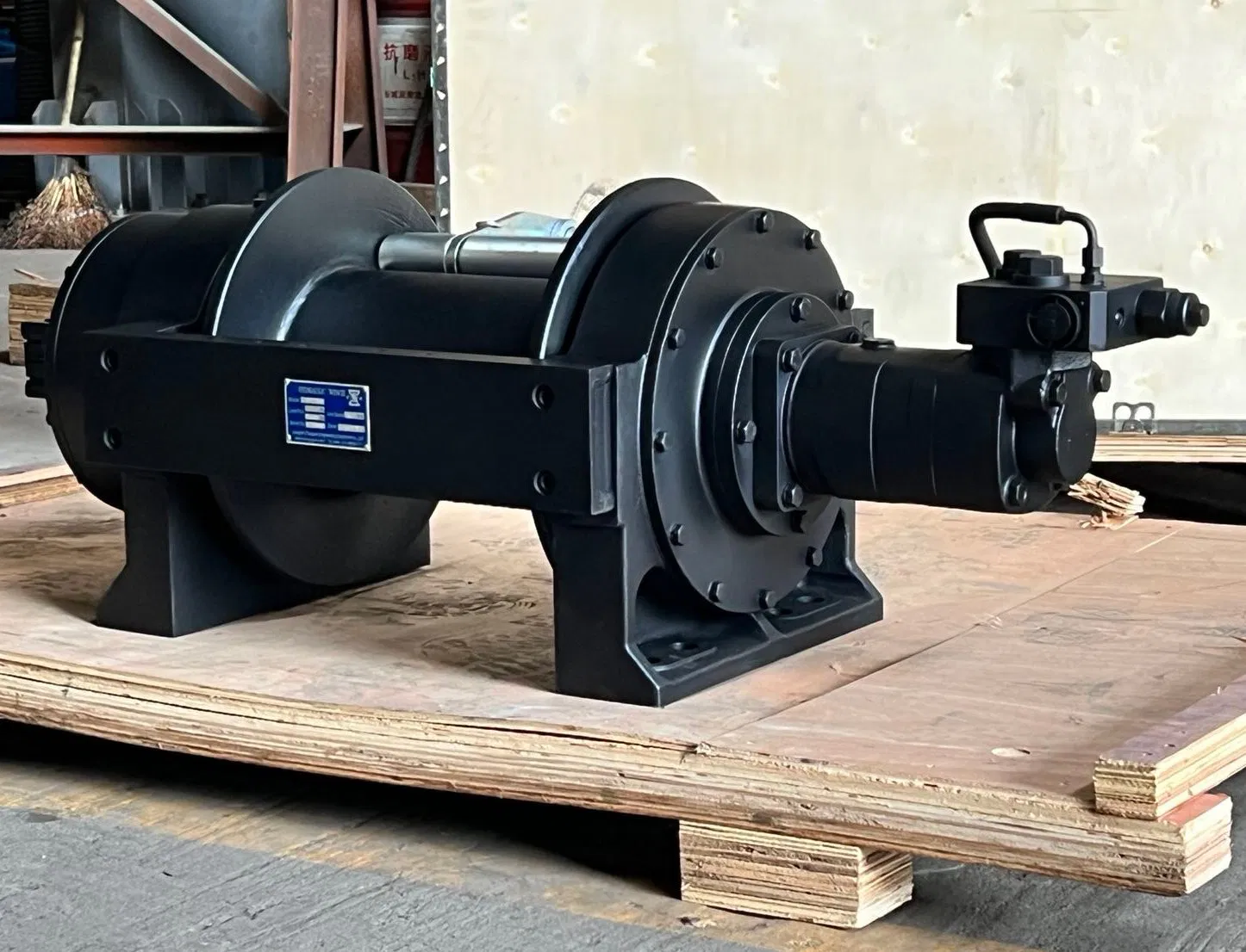 20 Ton Winch with Roller Fairlead Pneumatic Clutch Hydraulic Winch