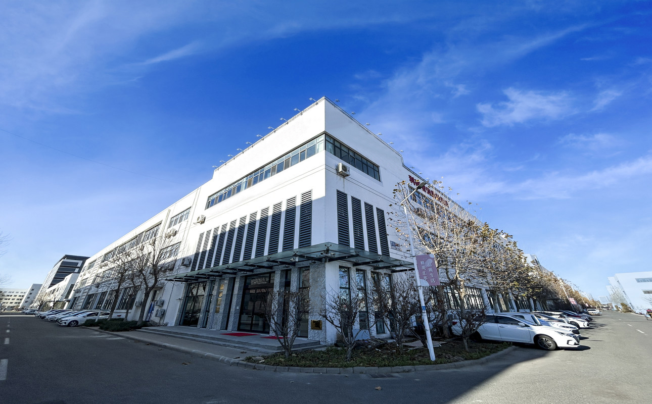BIT-CCTV factory and manufacturing facility for pan tilt positioners