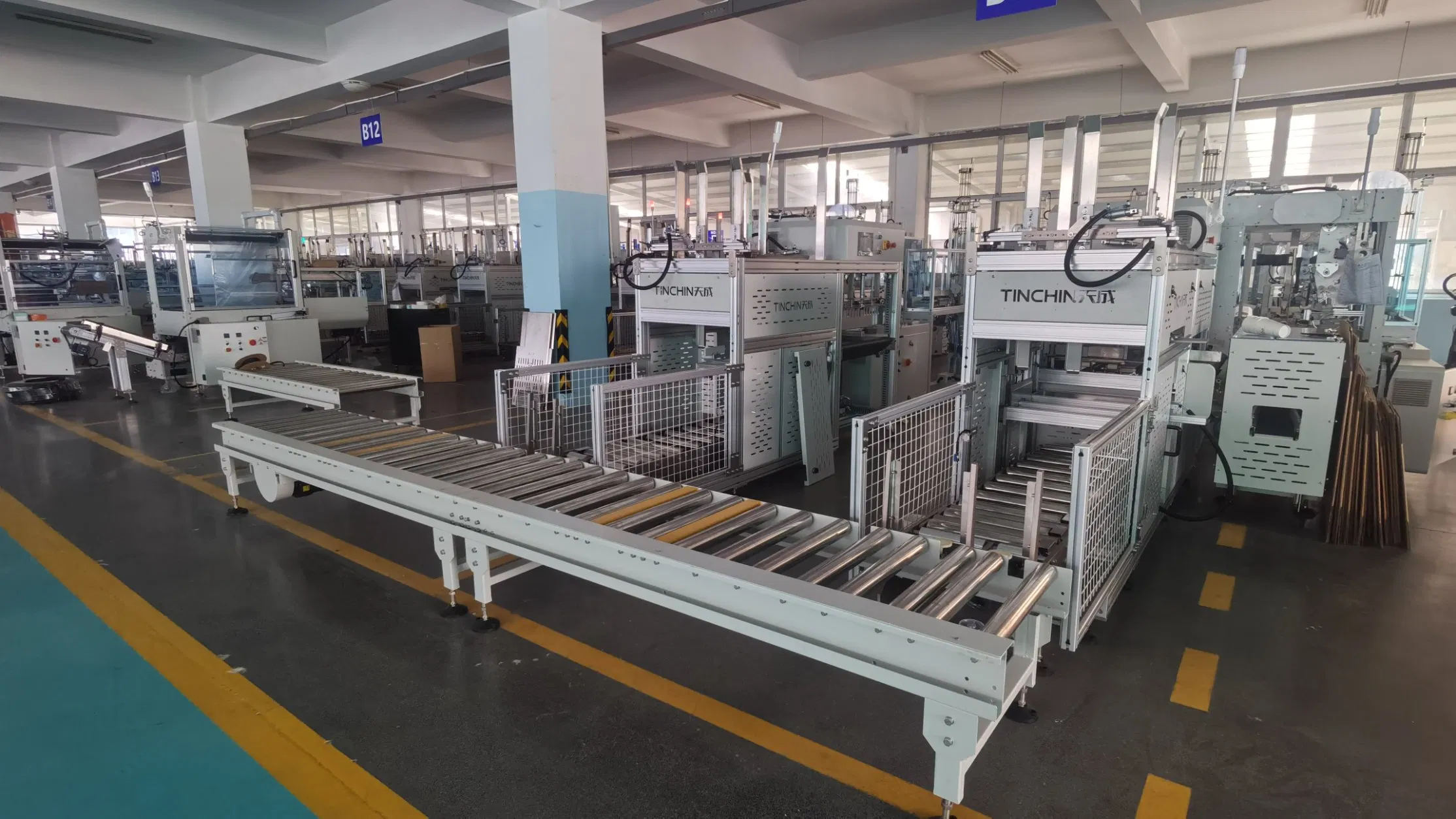 Automatic High Speed Accuracy Counting Paper Plastic Disposable Cup Bowl Lid Coffee Tea Milk Sauce Cup Bowl Packing Making Forming Machine