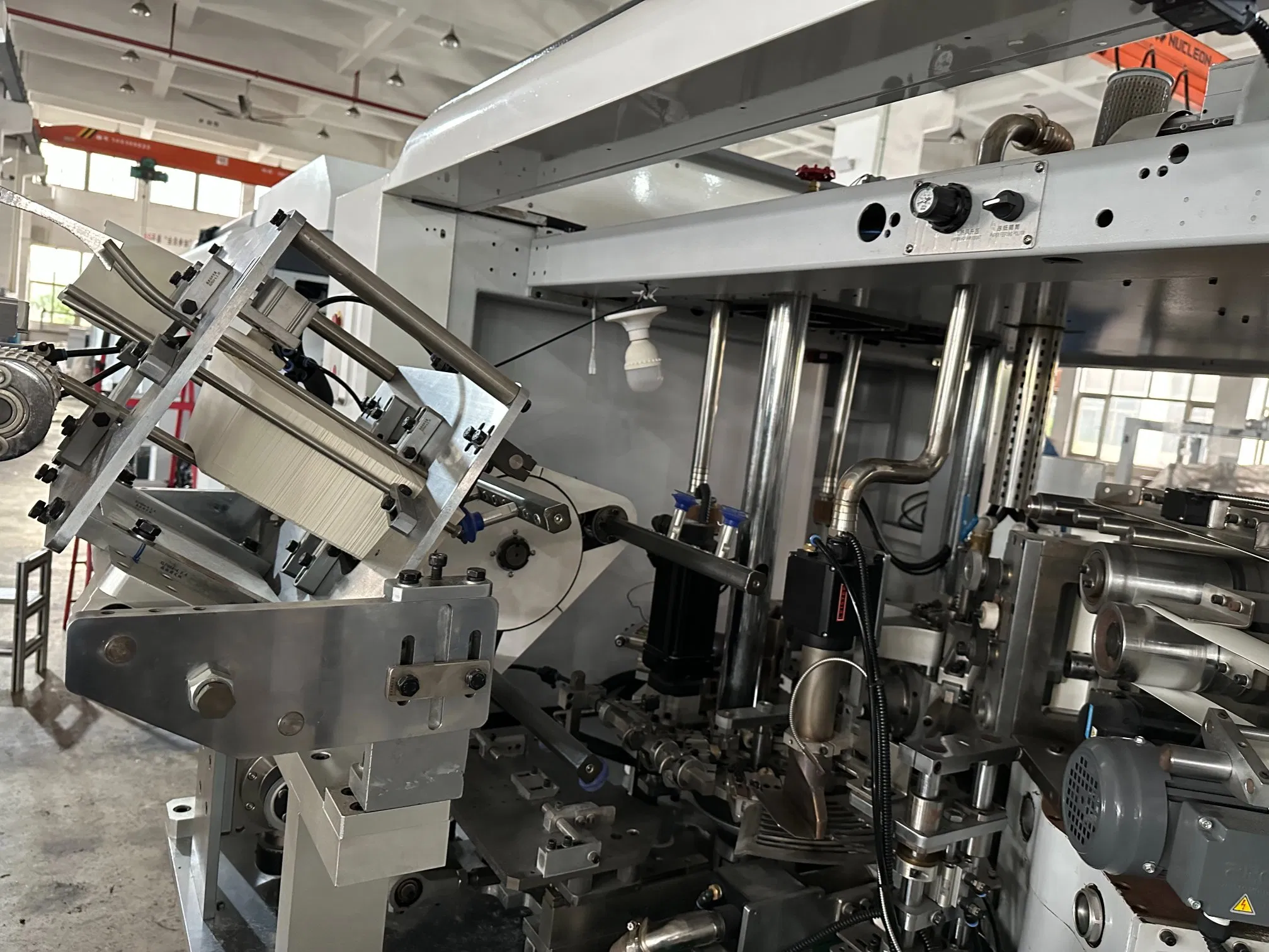 High Speed Paper Cup Forming Machine 230PCS/Min