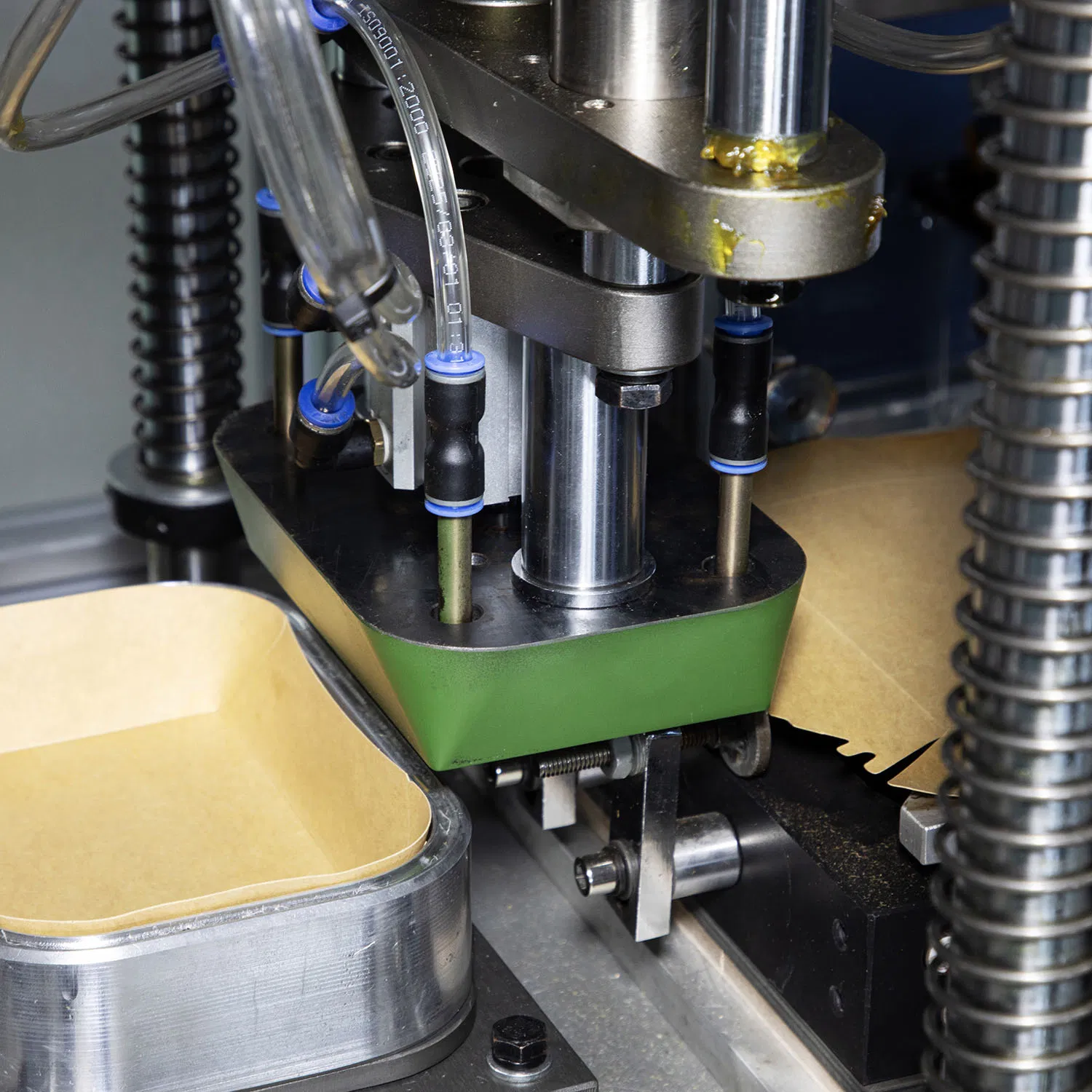 Automatic Customized Double Wall Kraft Paper Lunch Box Salad Bowl Making Machine