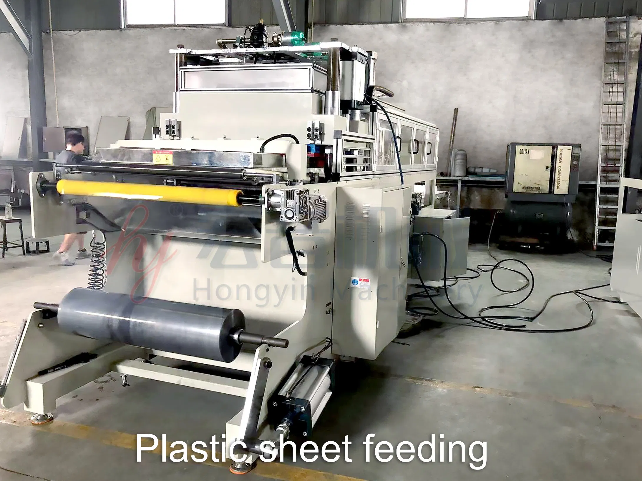 700*950 Plastic Thermoforming Machine for Paper Bowl Plastic Lids Clamshell Box Packaging Making Machine