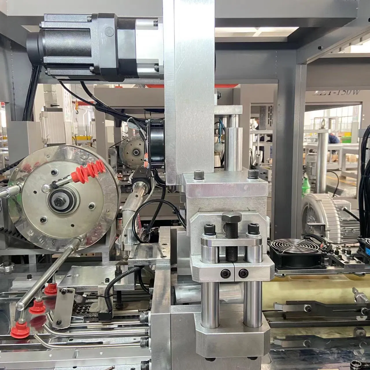 Kraft Paper Packaging Container Takeaway Noodle Box Forming Machine