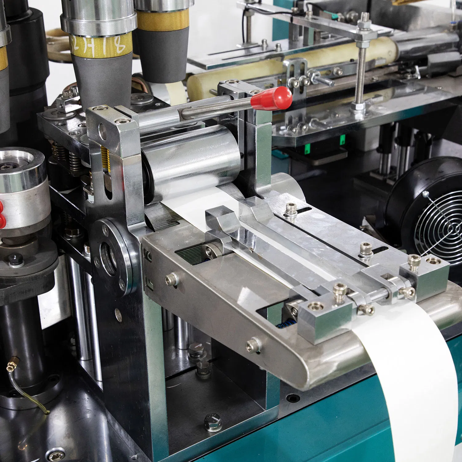 Automatic Used Disposable Small Paper Cup Making Machine Price