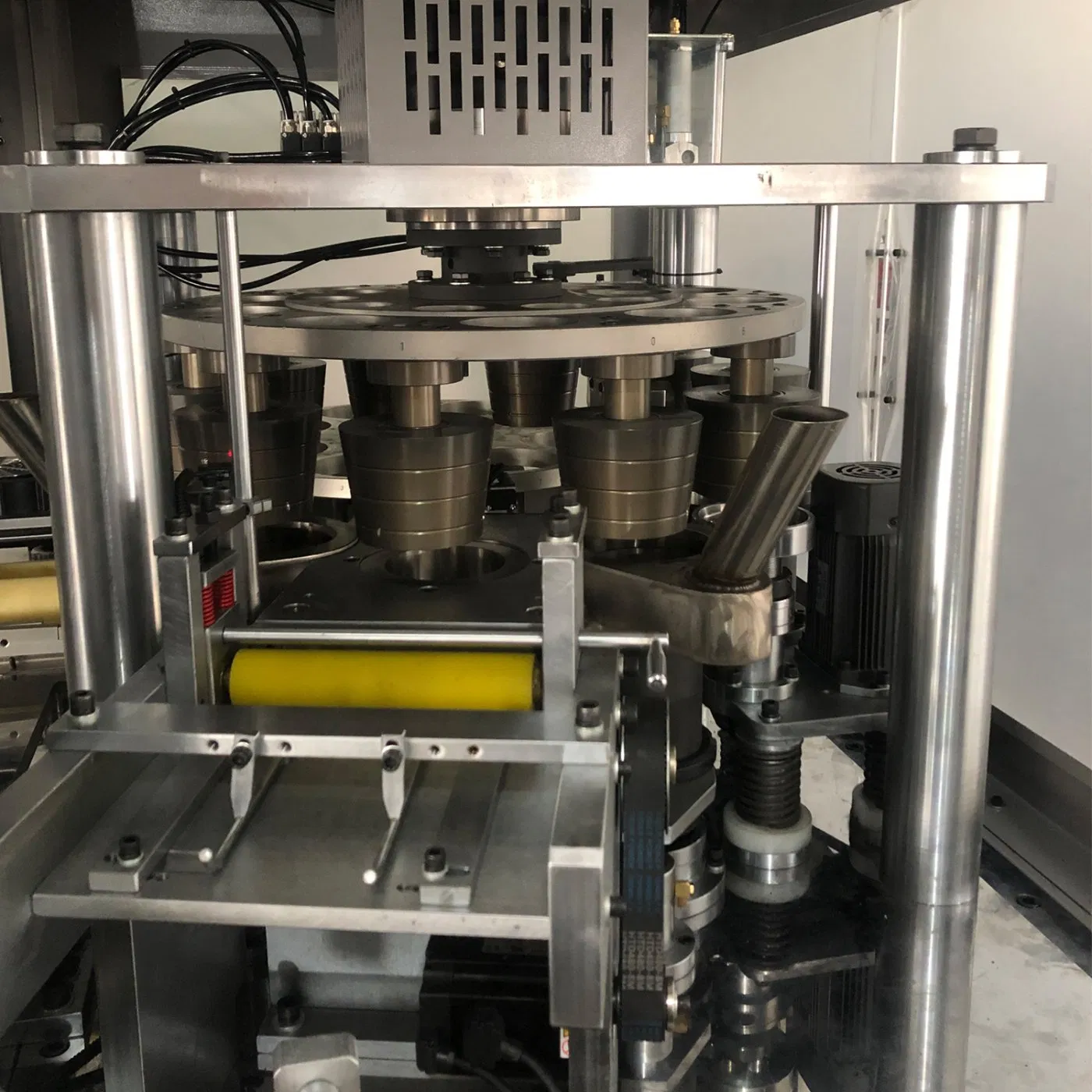 ODM/OEM Round Brown Biodegradable Eco-Friendly Take Away Salad Fast Kraft Paper Packaging Bowl Making Machine