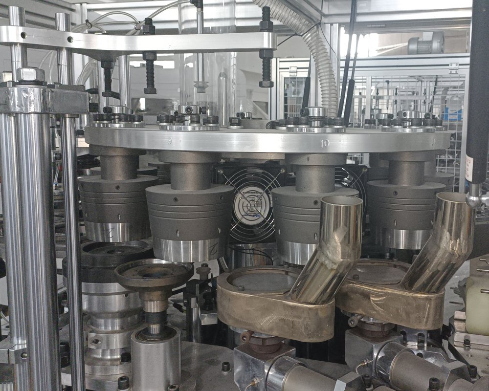 XL-900s High Speed 100-110PCS/Min No Plastic Paper Bowl Making Machine