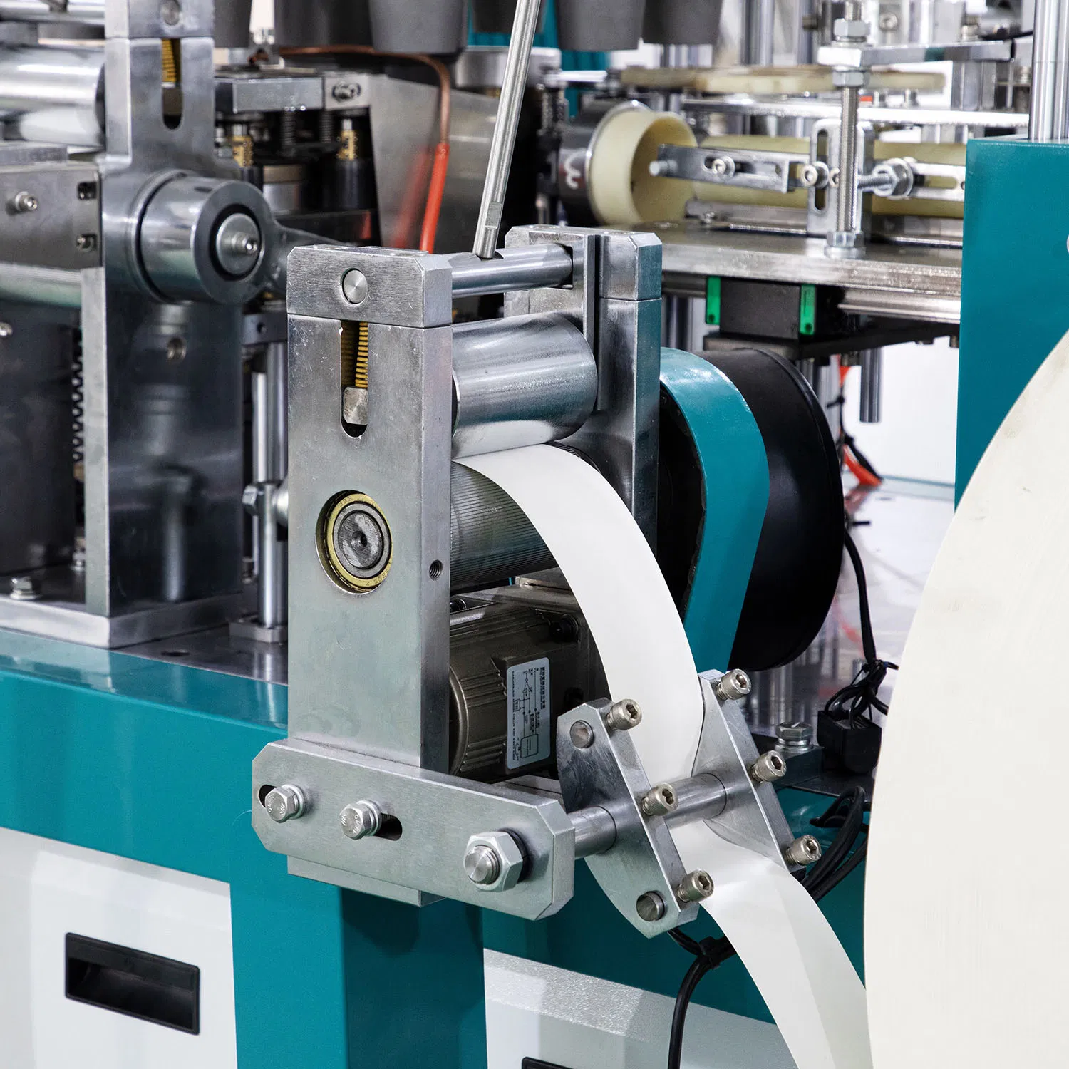 Automatic Used Disposable Small Paper Cup Making Machine Price