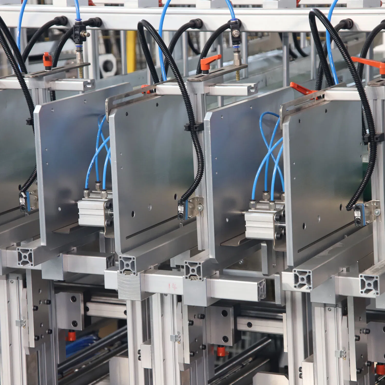 Industrial Vibration Dampened Aluminum Foil Pan Making Line for Efficient Manufacturing