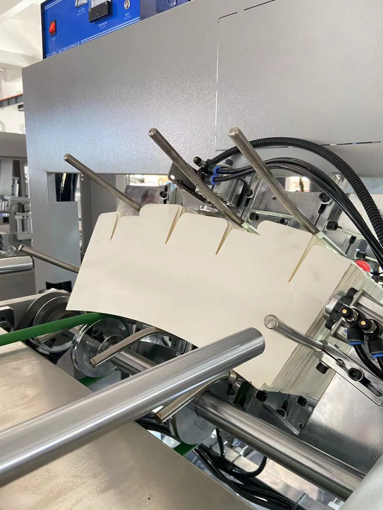 Single Side PE Coated Round Paper Box Bowl Making Kebab Noodle Boxes Machine