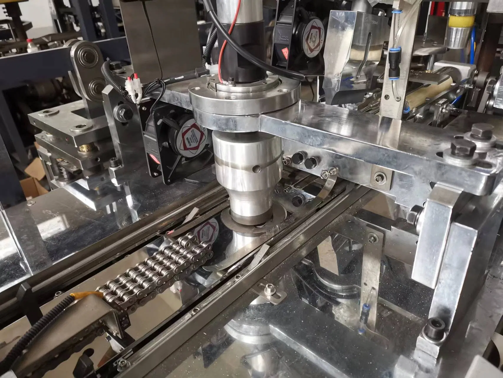 Zb-Nb Paper Cup with Handle Making Machine