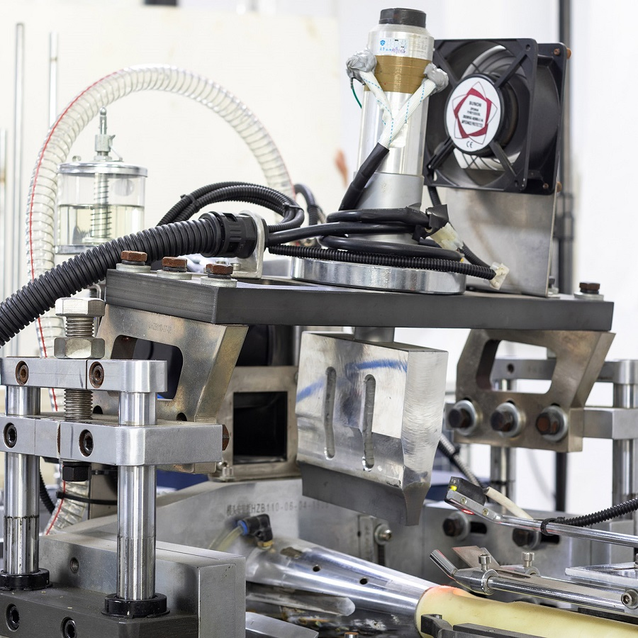 2023 Small Business for Paper Cup Making Machine Lf-110