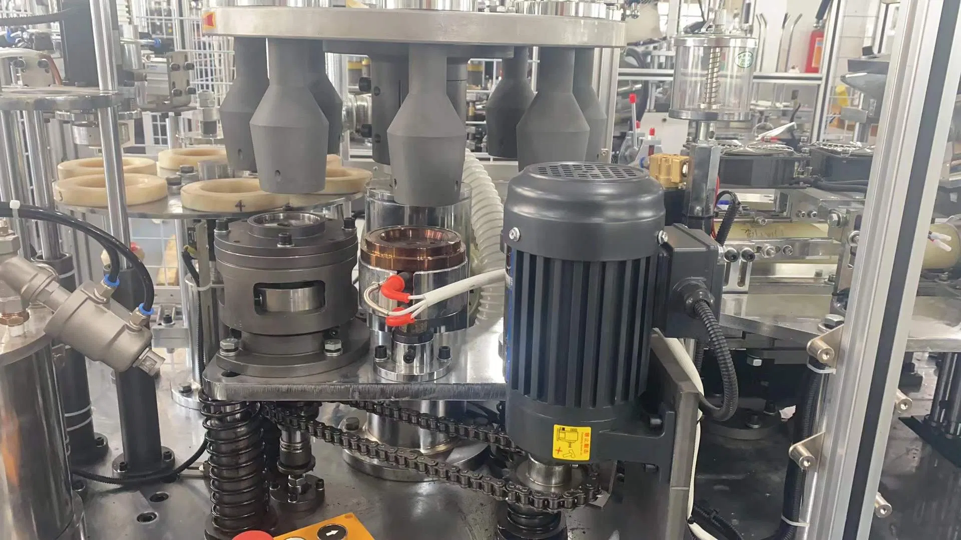 Yongbo Ruian High Speed Paper Cup Forming Machine Yb-Wt70