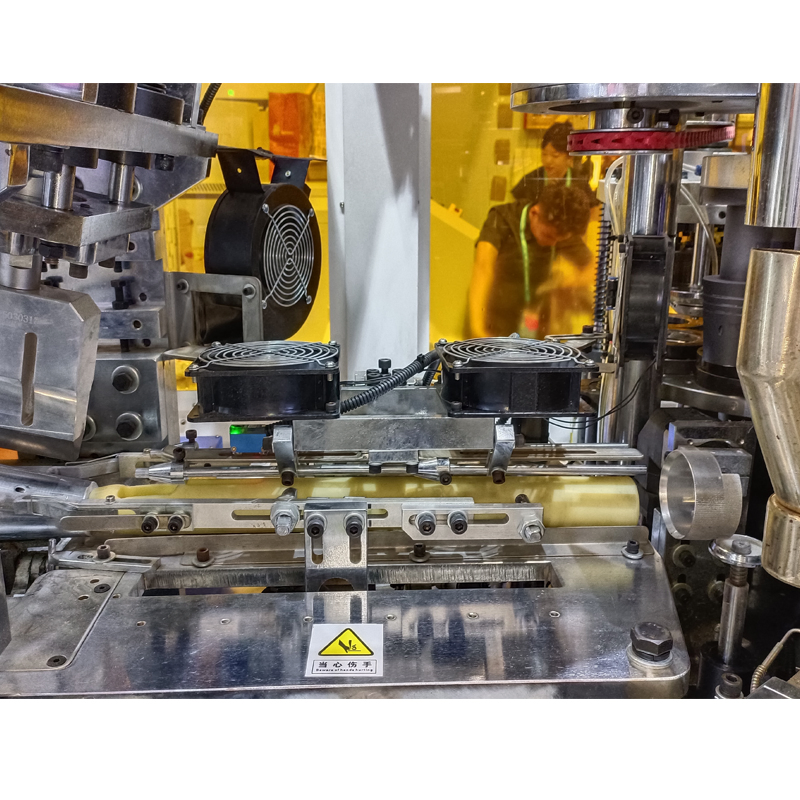 XL-220s Ultrasonic Friendly Coffee Paper Cup Forming Machine for Making Paper Cup