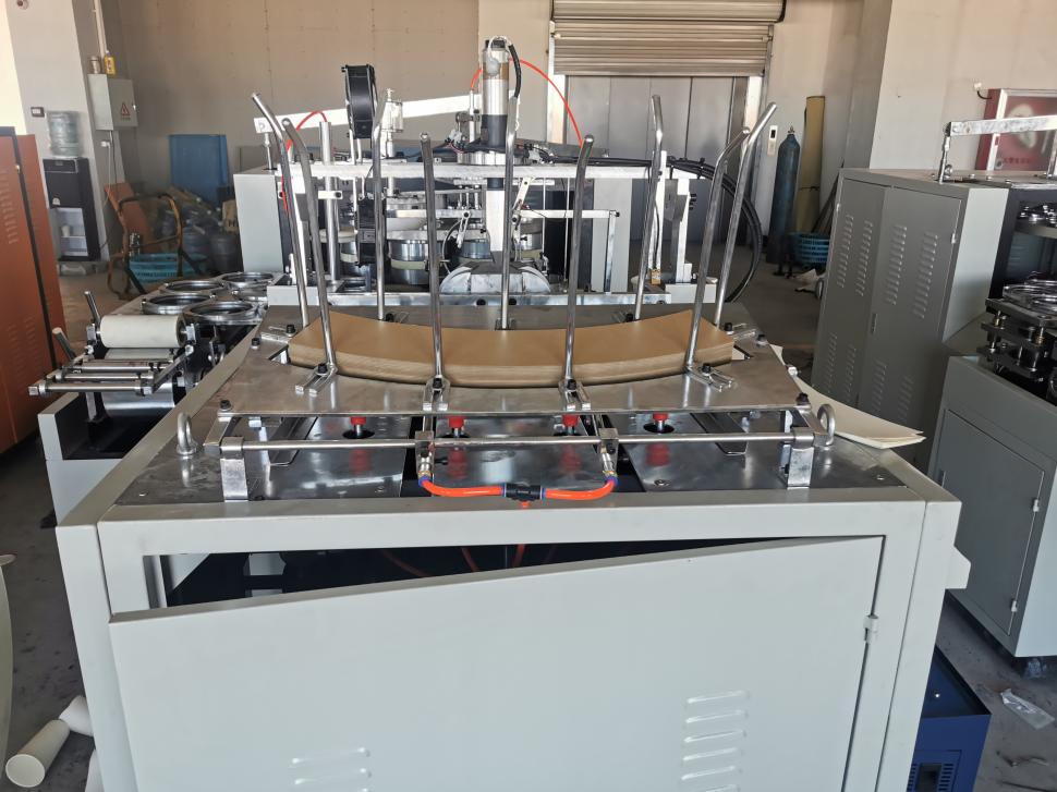 Single/Double PE Coated Paper Bowl Making Forming Machine with Paper Lid or Plastic Lid