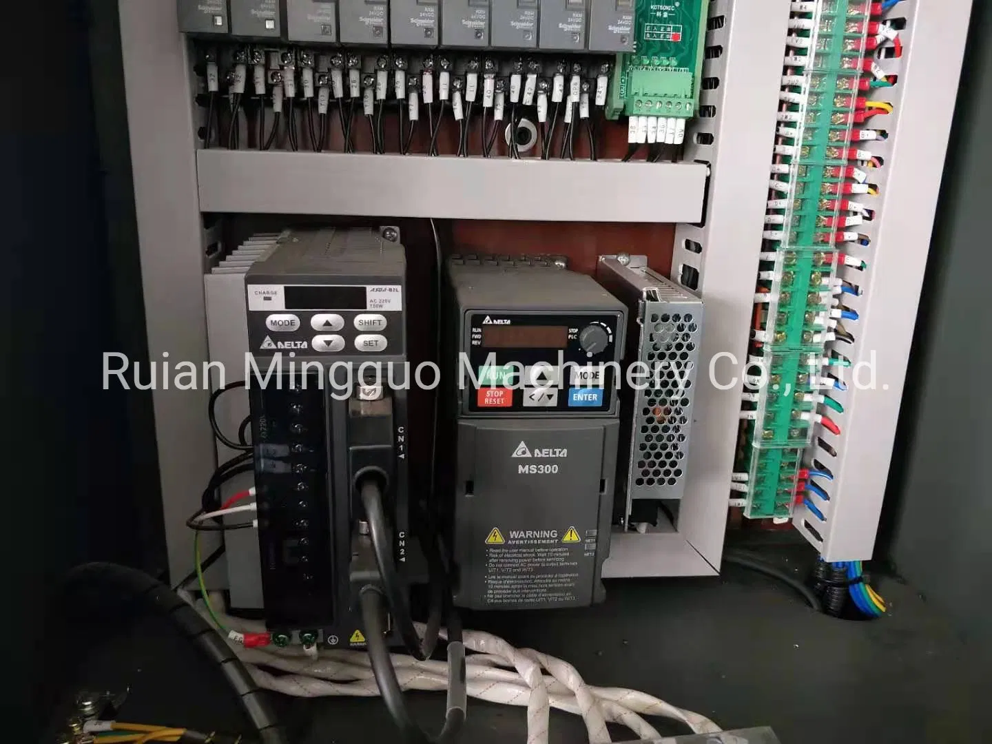 High Quality Branded Fully Automatic Middle Speed Paper Cup Coffee Cup Tea Cup Making/Forming Machine with Ultrasonic and Safe Operation Manufacturer From China