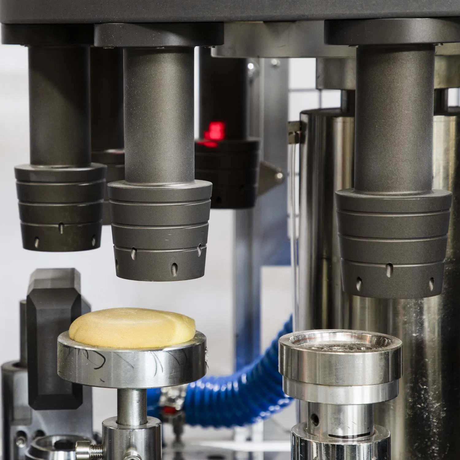 High Speed Automatic Double Layer Paper Cup Machine with Glue