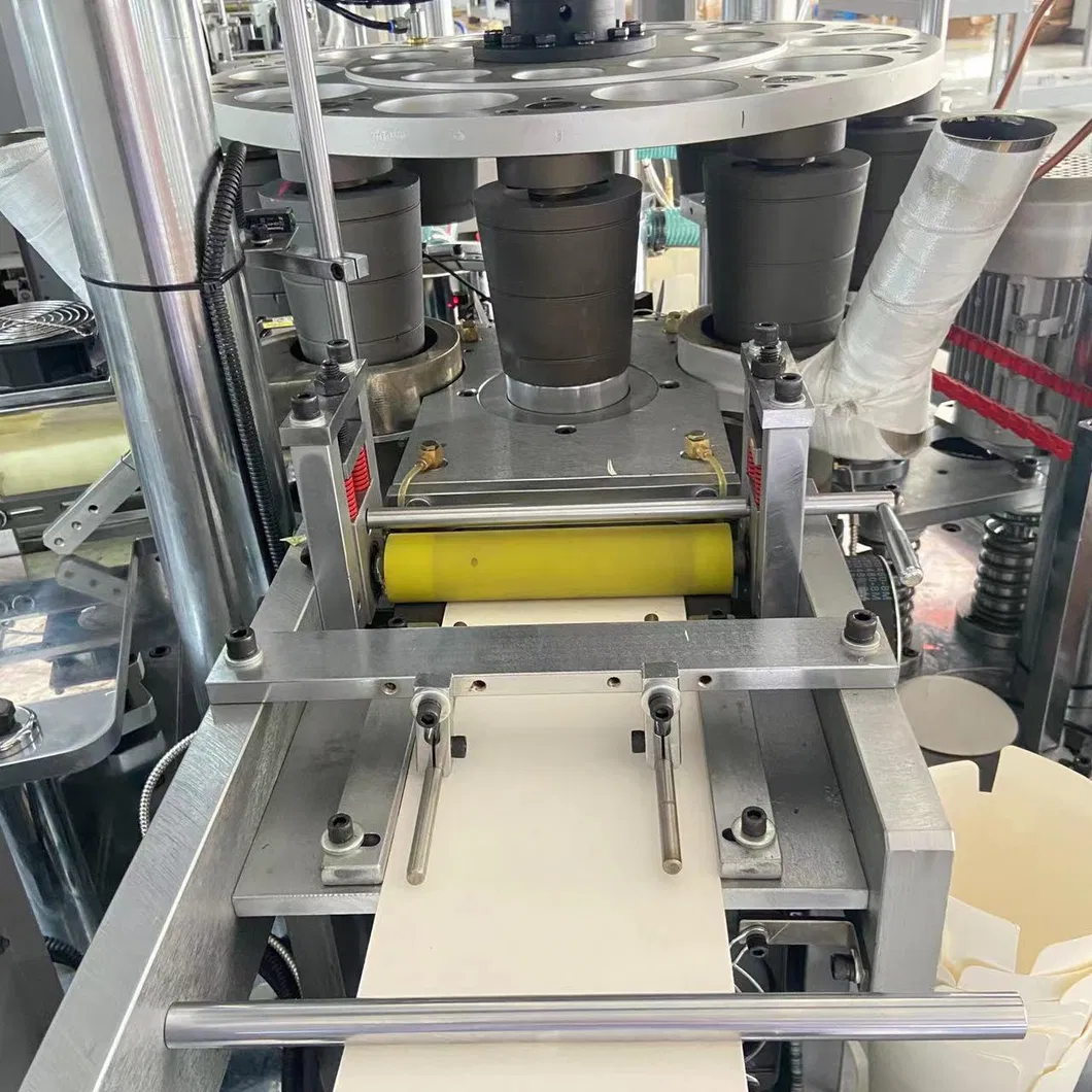 Bottom Forming Device