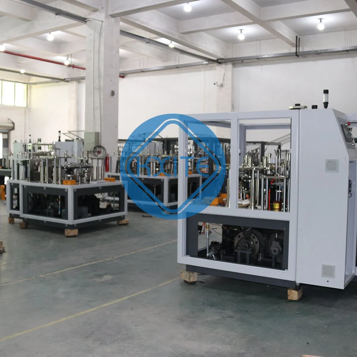 Disposable Hot Paper Cups Ripple Wall Paper Cup and Lid Cover Machine