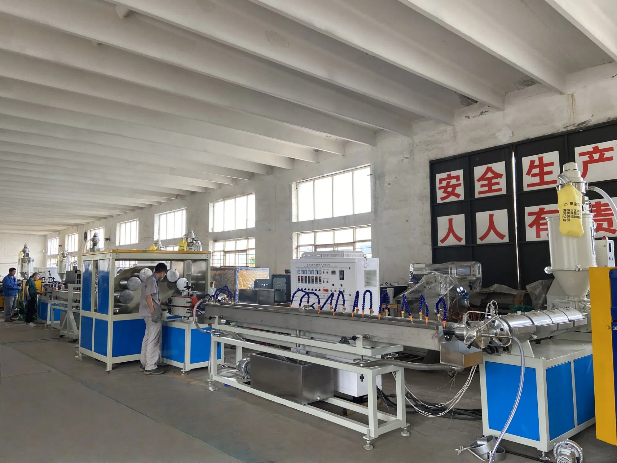 Multi-Purpose PVC Fiber-Woven Hose Production Machine for Residential Lawn Care, Pool Cleaning, and Industrial Water Transfer