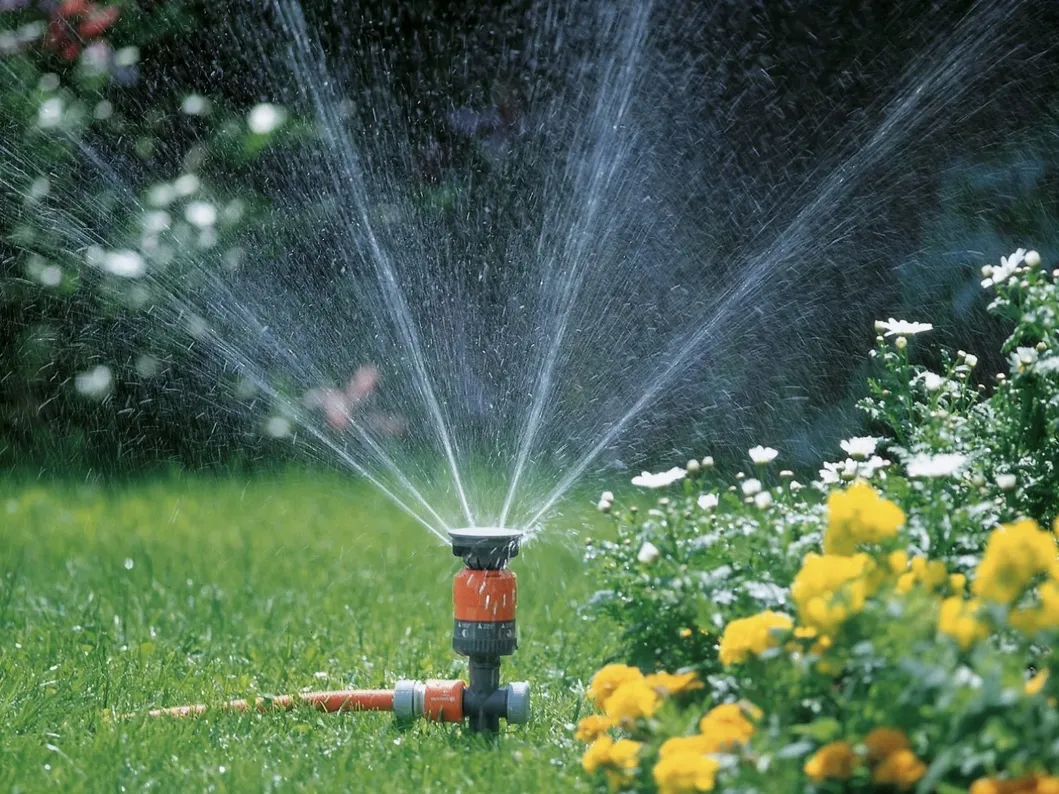 Drip & Impact Sprinkler Plastic Irrigation Tool for Outdoor Watering for Gardening