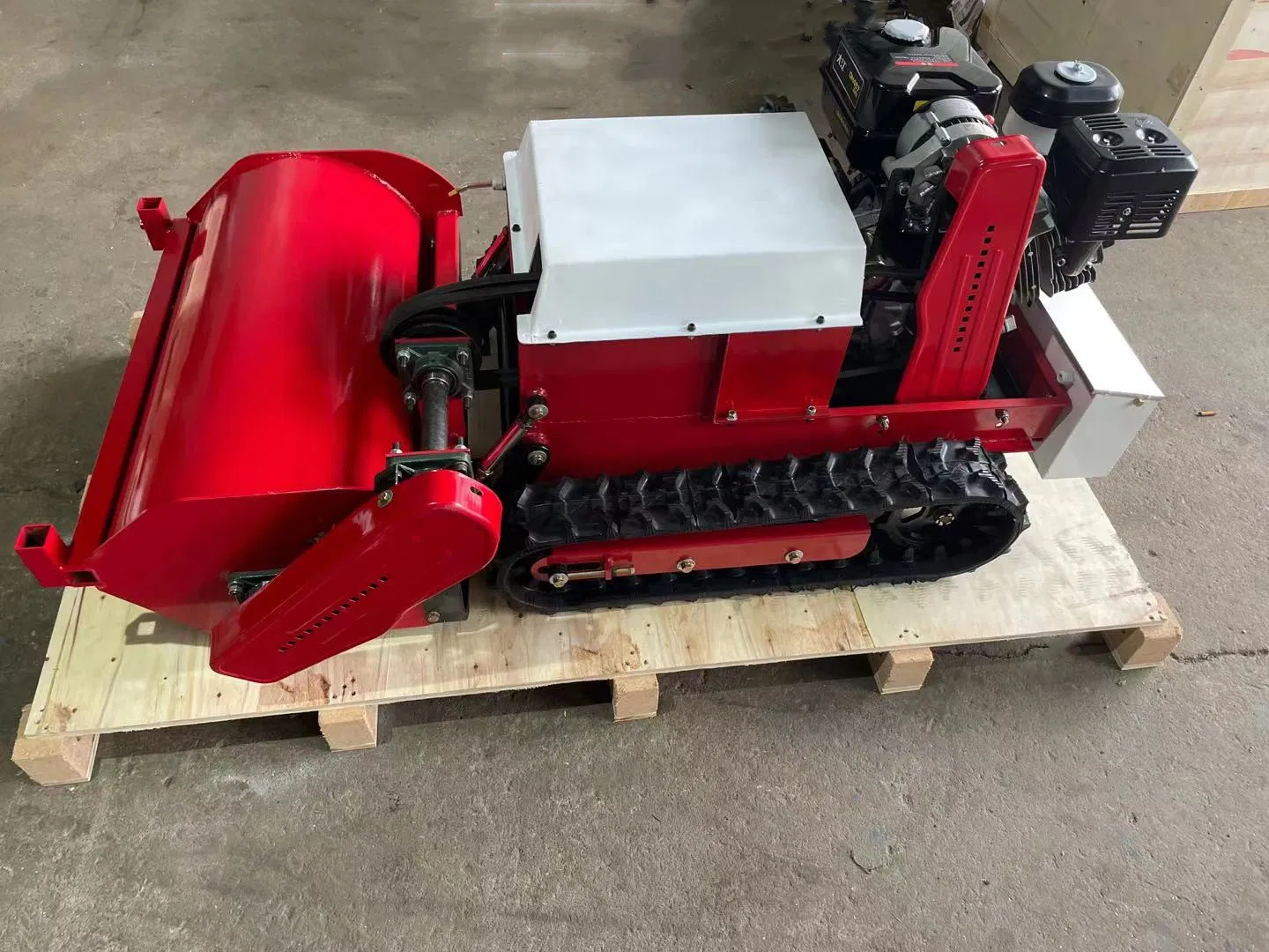 Affordable Remote Control Mini Grass Cutting Machine for Easy Lawn Care