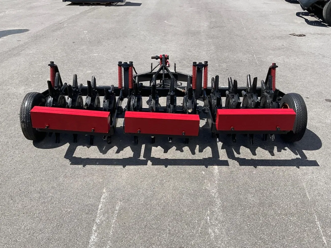 Premium Turf Verti Drain Equipment for Professional Lawn Care