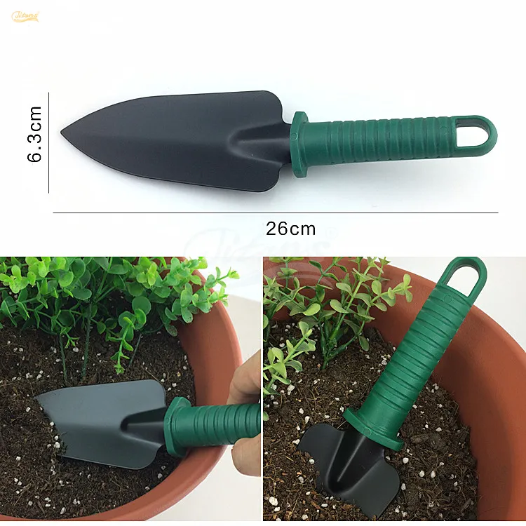 Garden Tools Detail 7