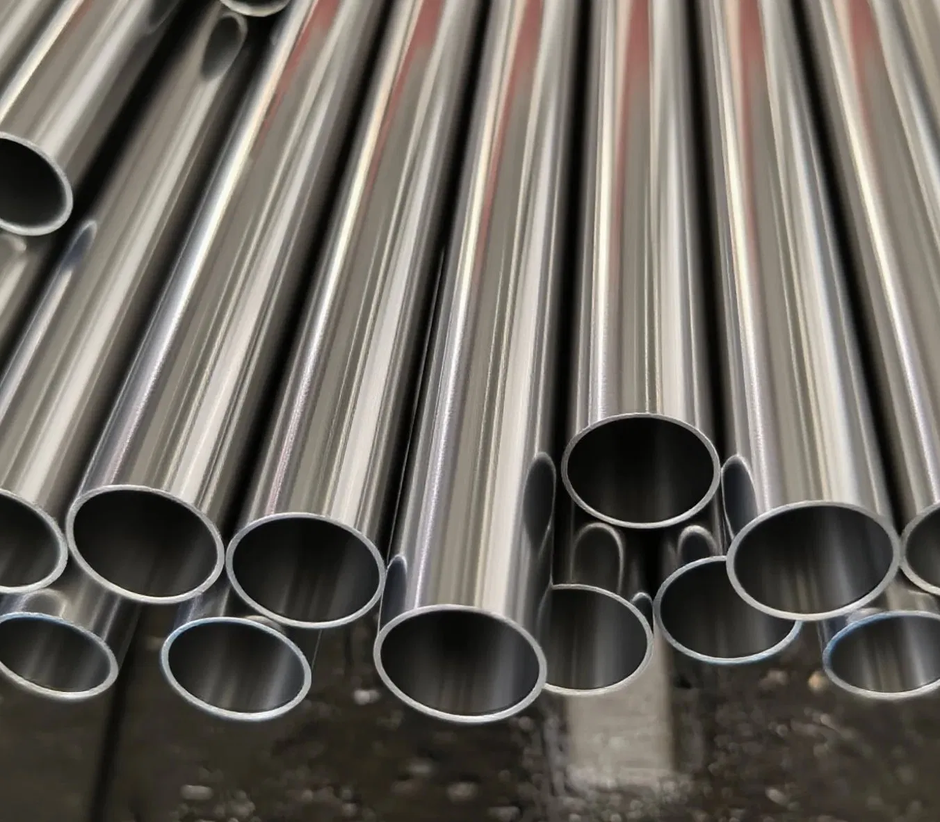 High Compatibility Impact Resistance Alloy Steel Tube for Optimal Performance
