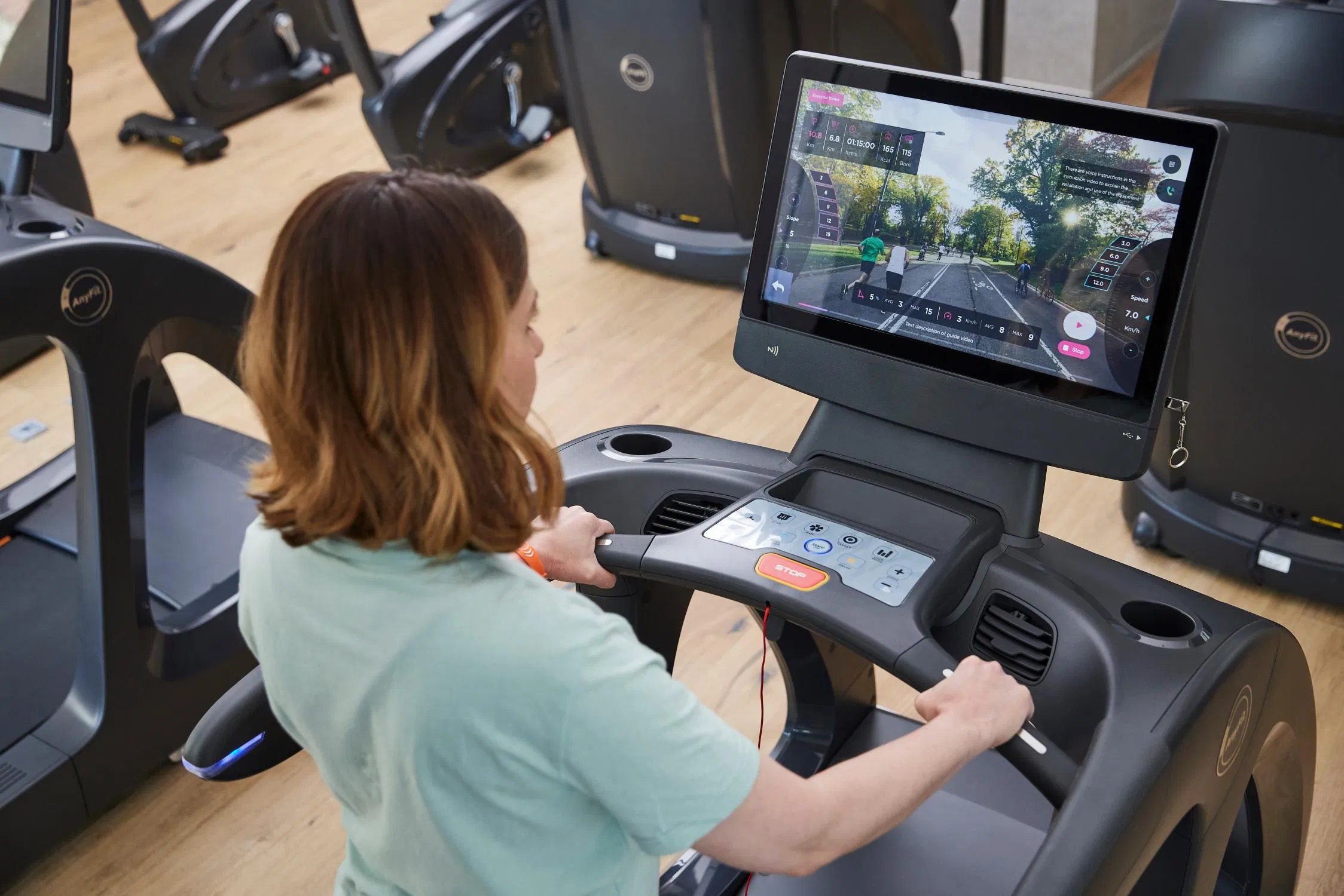 Commercial Touch Screen Treadmill for Gym Use Luxury Cardio Machines