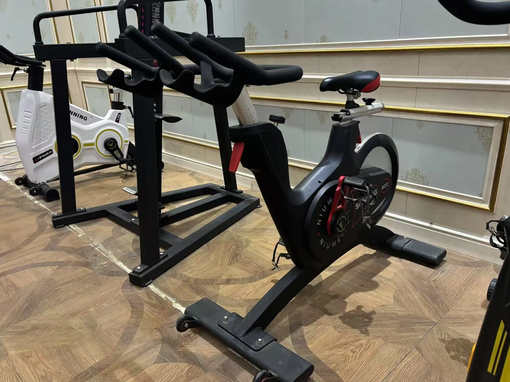 Discounted Fitness Equipment Commercial Wind Resistance Spinning Gym Air Exercise Bike