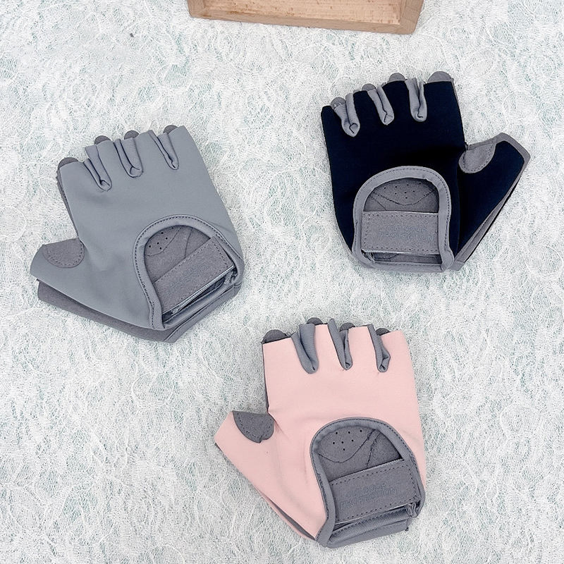 New Women's Yoga Fitness Training Durable Breathable Half-Finger Sports Gloves (CFFTP25022)