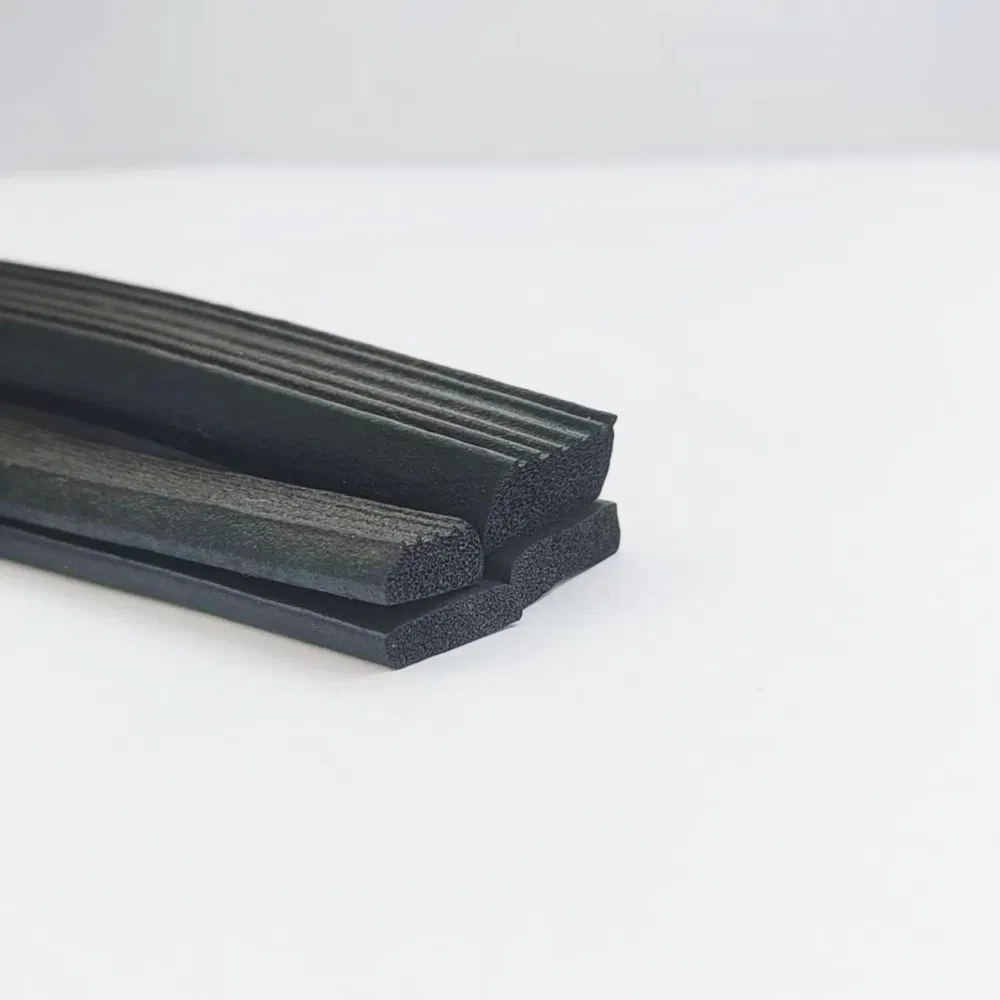 Easy Installation Car Square Sponge Self-Adhesive Seal Strip 3/16*3/4 Waterproof Strip Te30-0128