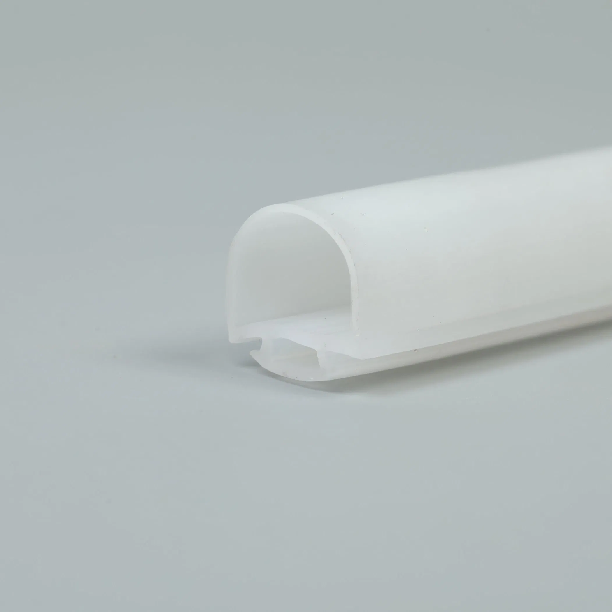 Oil-Resistant Silicone Rubber Sealing Strip for Automotive Engine Sealing with Excellent Performance