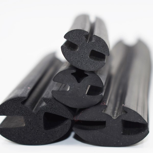 Extruded EPDM Sealing Strips for Automotive Windshields, Glass Fixing Strips